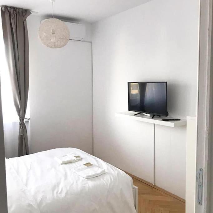 טימישוארה Joy City Stay Victoriei 7E-30 2 מראה חיצוני תמונה